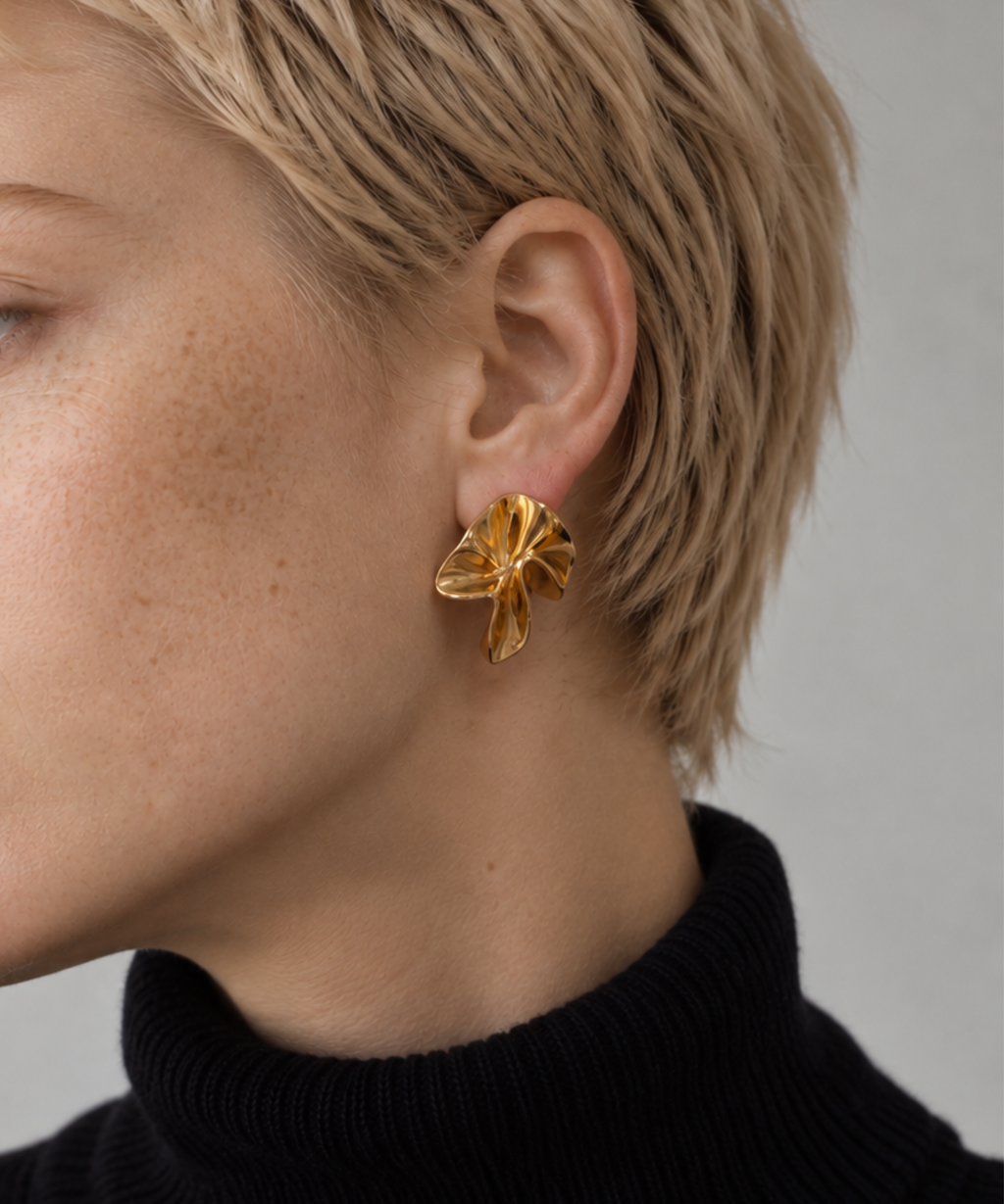 Twist Form Pierced Earrings