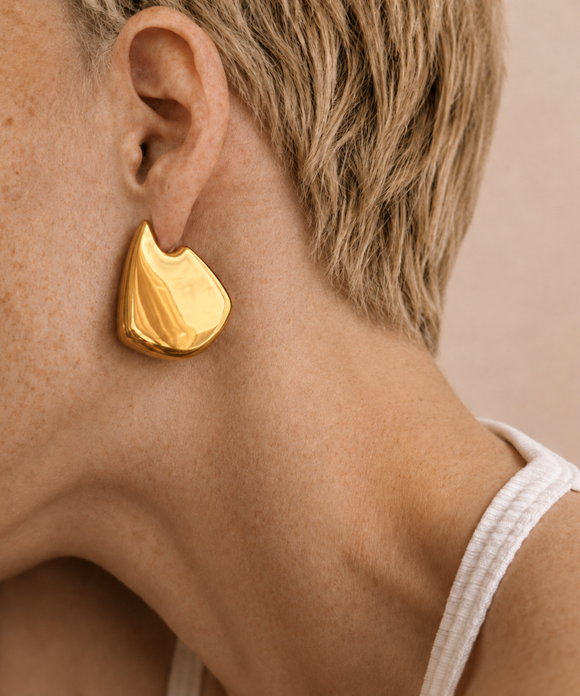 Sculpted Pierce