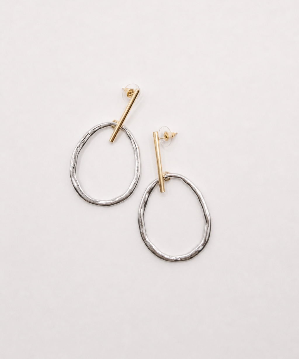 Two Tone Oval Pierce